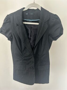 Maurices Y2K Dark Grey Short-Sleeve Tailored Blazer